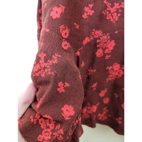 Free People Skirt Size 4 Maroon Floral Ruffle Hem Mini Drop Waist Boho Rayon - Picture 4 of 10